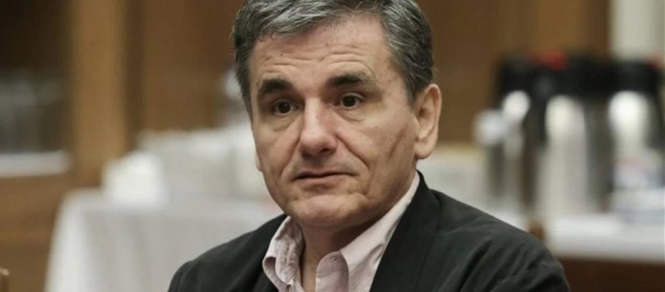 Συνελήφθη γιος δικηγόρου και ο 18χρονος φίλος του για διάρρηξη στο γραφείο του Ε.Τσακαλώτου